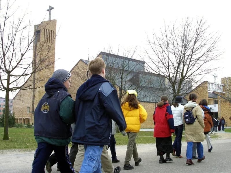 Czy rekolekcje są obowiązkowe? Fakty i prawa uczniów