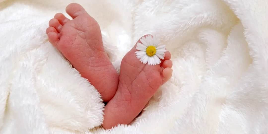 Czy dzieci z in vitro mają duszę? Kontrowersje i różne spojrzenia