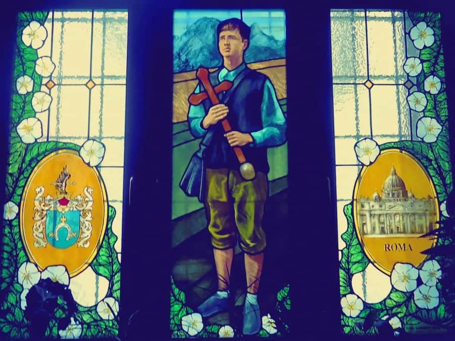 Kto jest patronem dzieci i młodzieży? Poznaj życie św. Stanisława Kostki