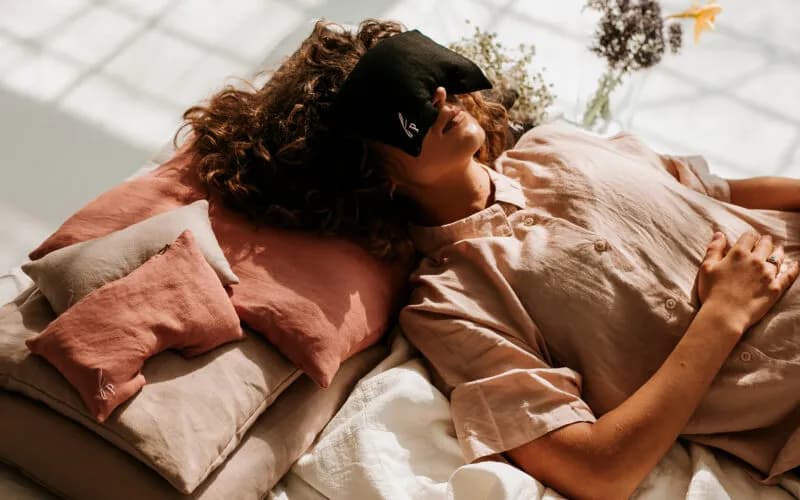 Orgazm podczas snu a grzech - Co mówi religia i nauka?