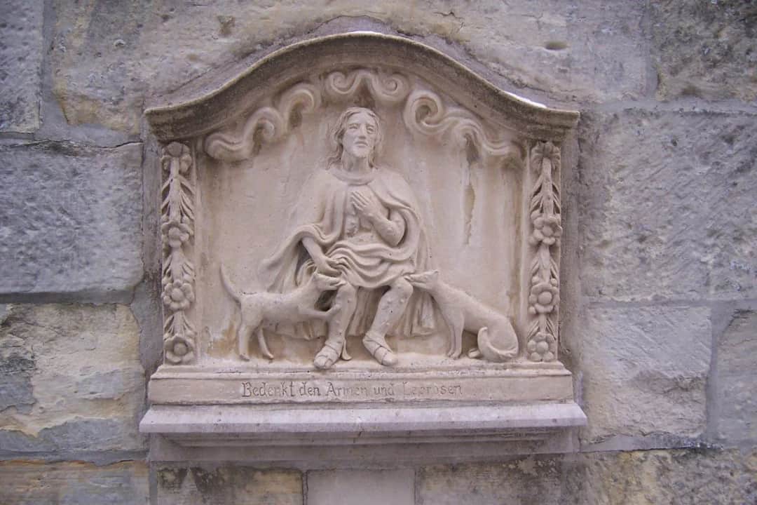 Przypowieść o Łazarzu streszczenie: co możesz stracić przez obojętność?