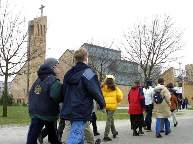 Czy rekolekcje adwentowe są obowiązkowe? Fakty i prawa ucznia