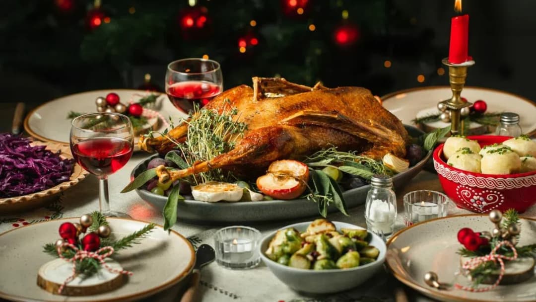 Czy jedzenie mięsa w Wigilię to grzech? Prawda o tradycji